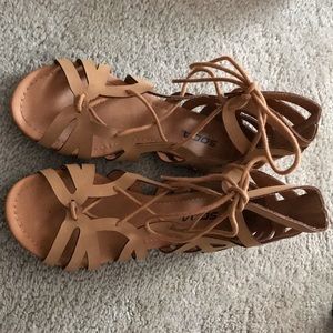 Tan gladiator sandals